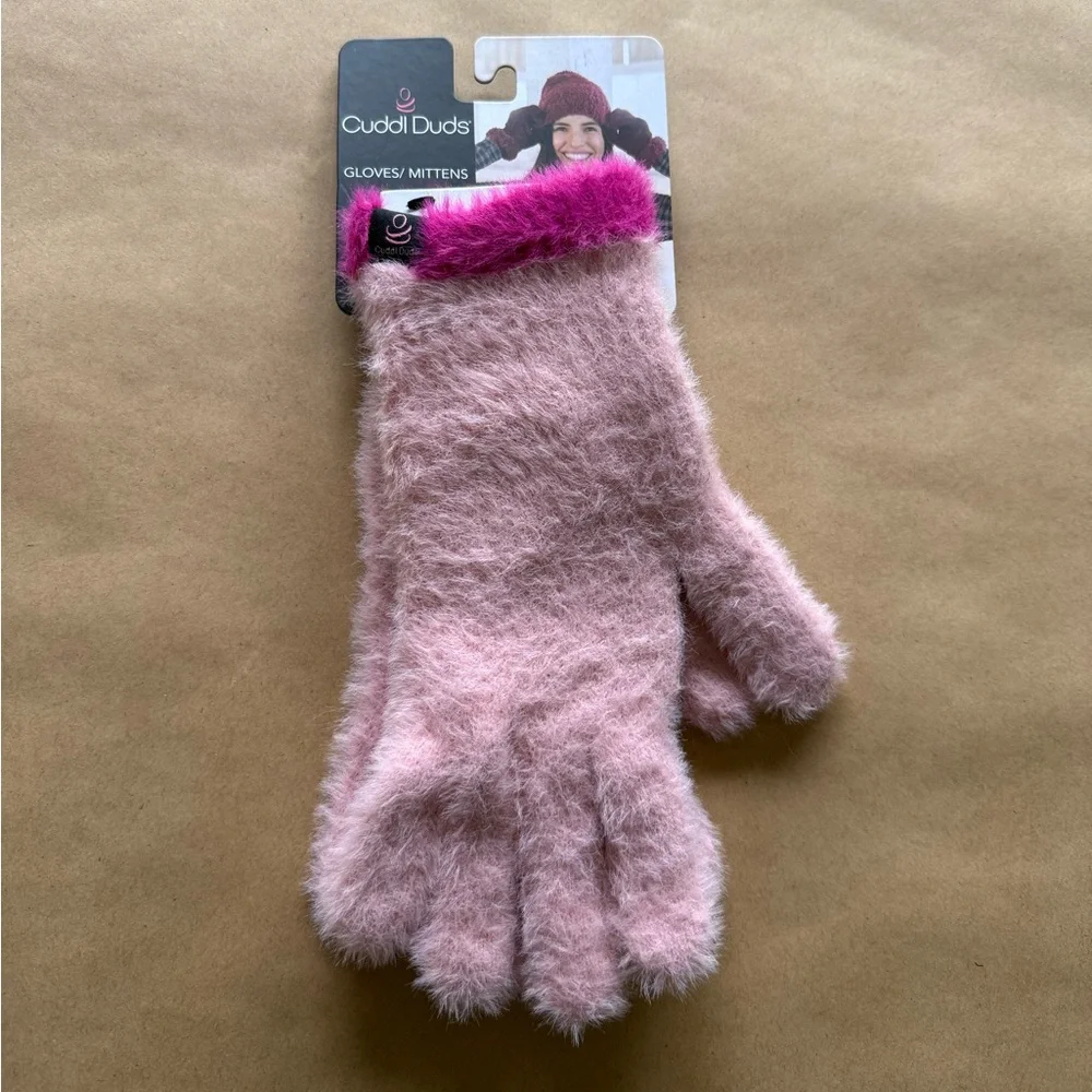 Cuddl Duds Pink Fuzzy Kids Gloves
